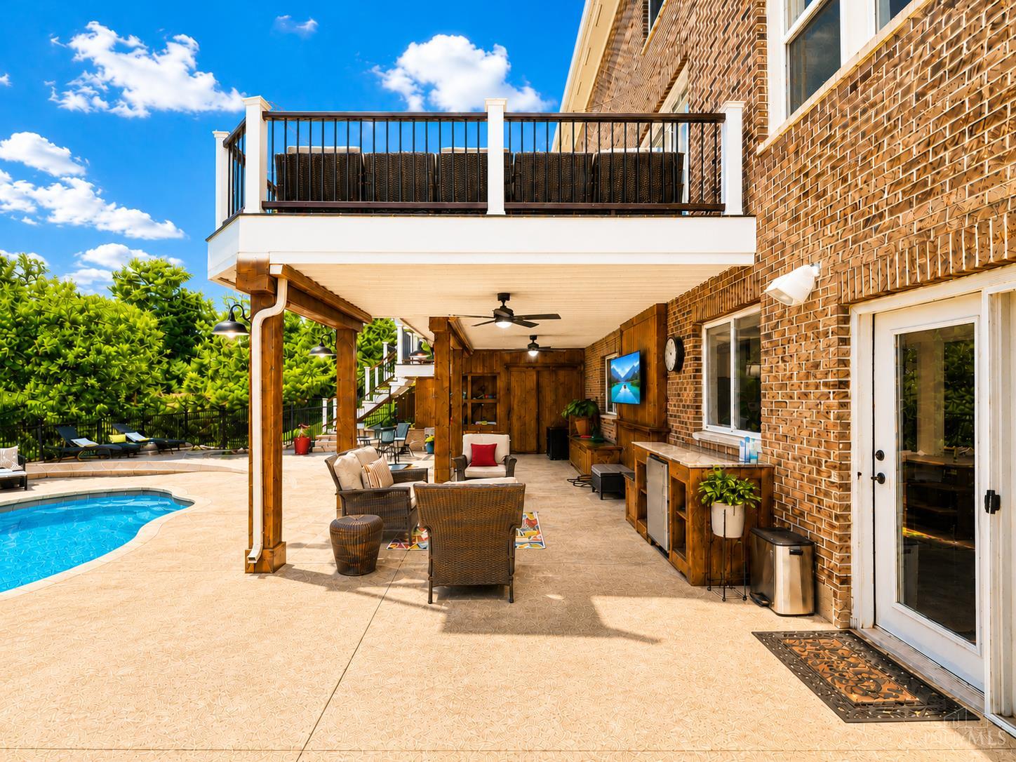 2325 Estate Ridge Drive Cincinnati, OH 45244 - Photo 58 of 73
