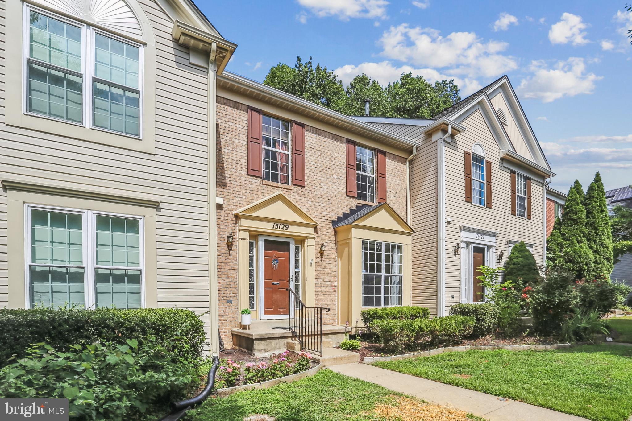 15129 Deer Valley Terrace Silver Spring, MD 20906 - Photo 2 of 30 Easy access, limited steps from parking.
