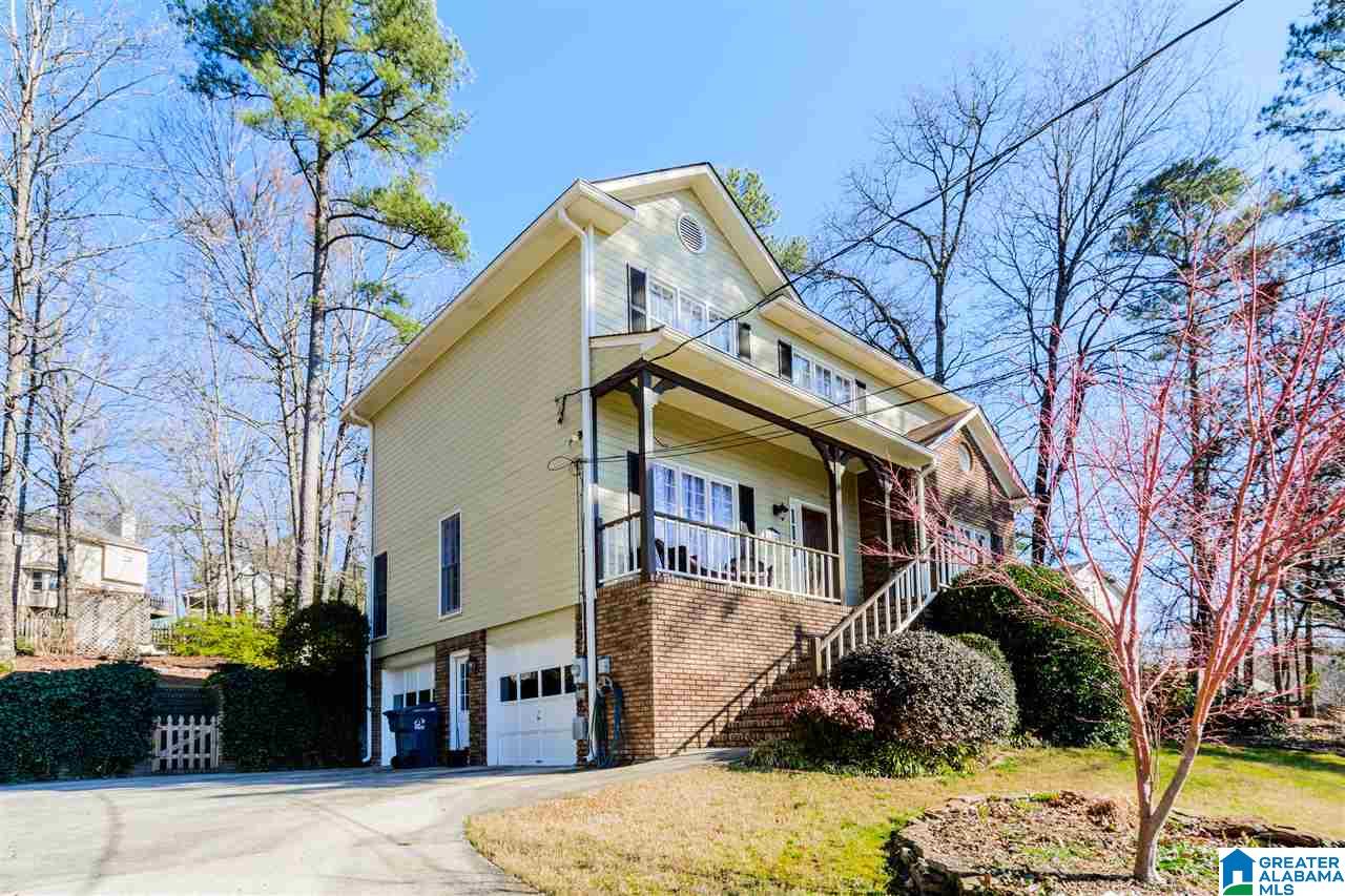 102 Colonial Circle Alabaster, AL 35007 - Photo 2 of 36