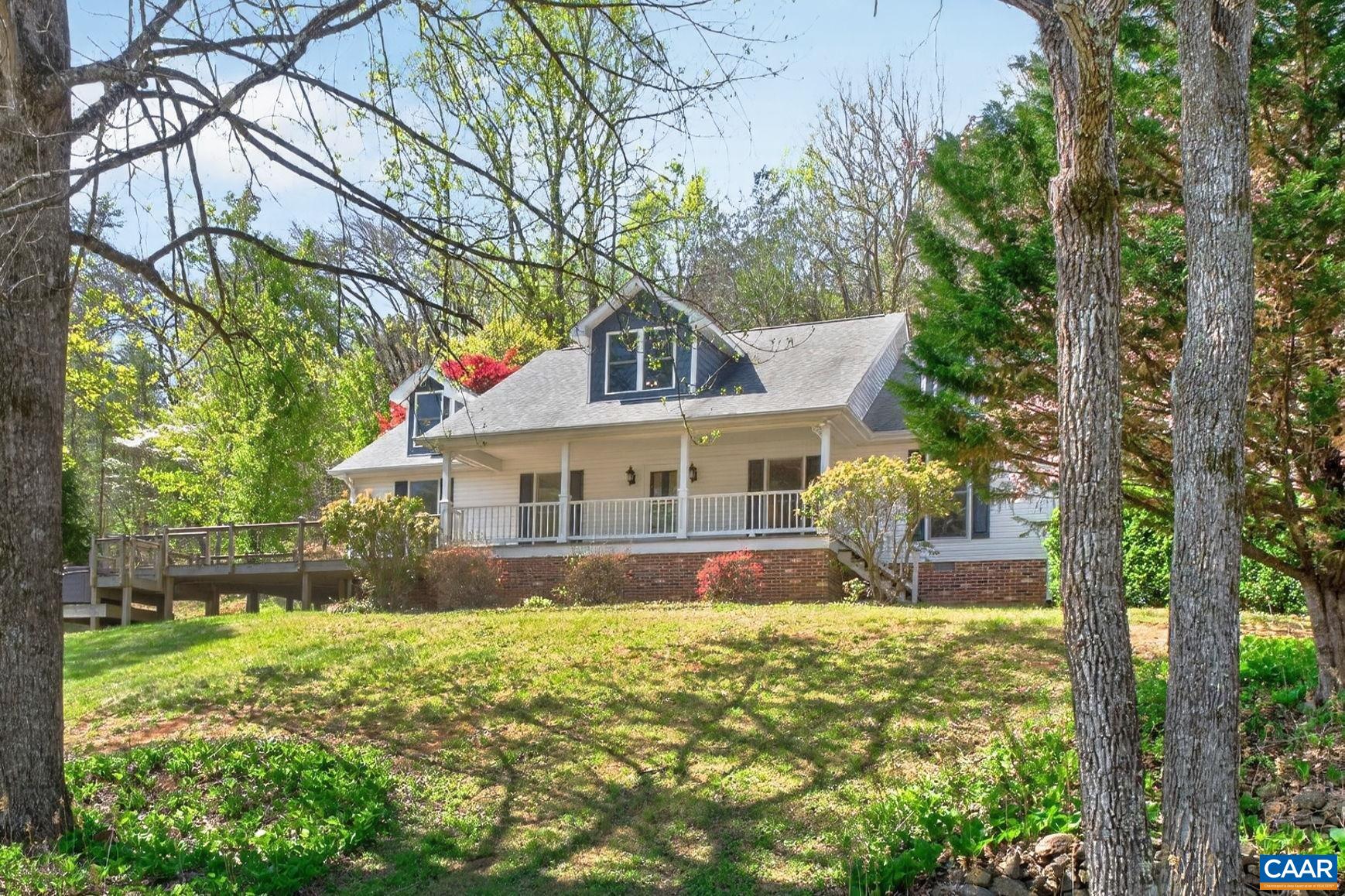 689 Mutton Hollow Road Stanardsville, VA 22973 - Photo 2 of 61 front view of a house with a yard