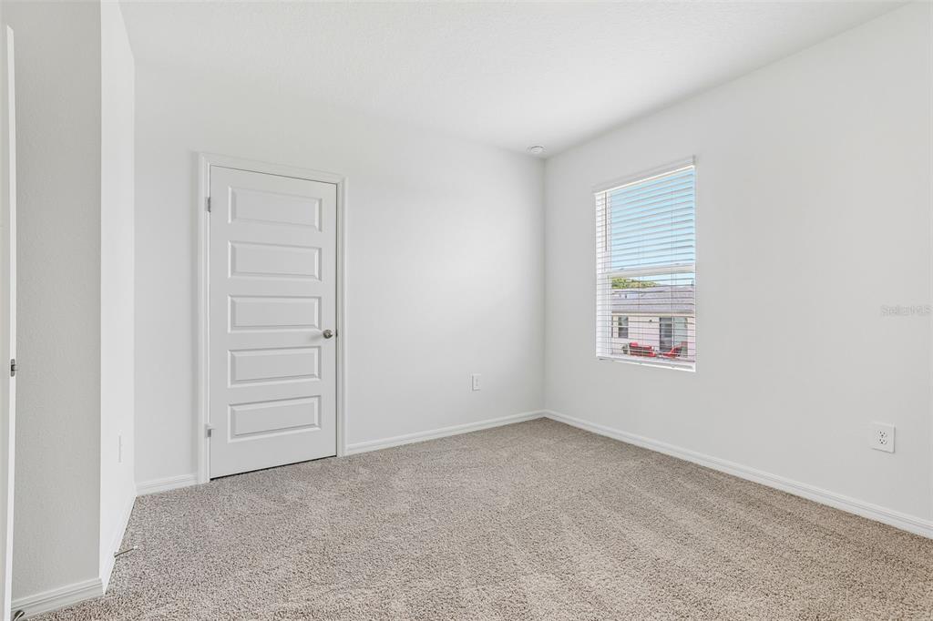 4227 Evernia Road Tavares, FL 32778 - Photo 14 of 35