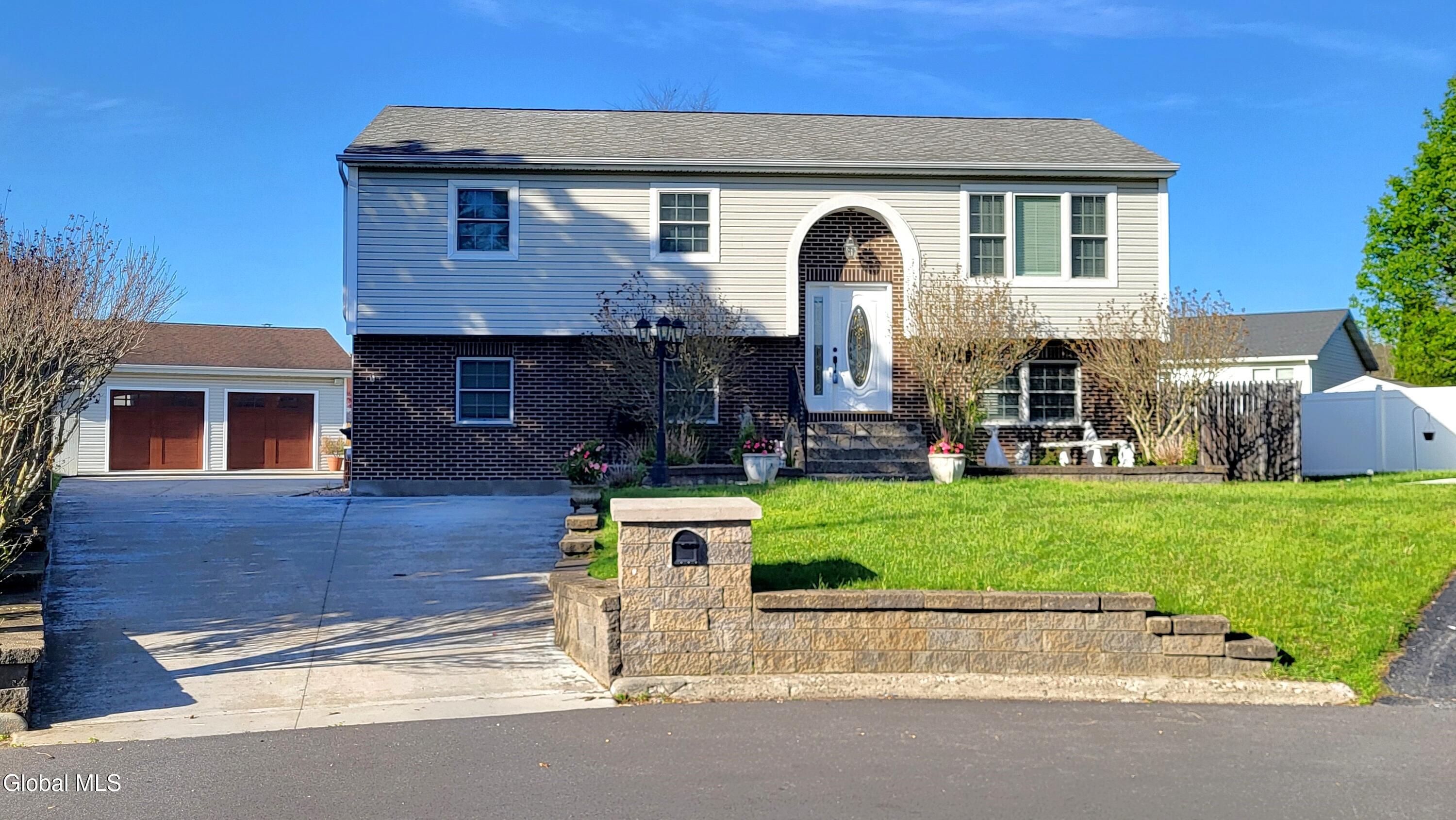 7 Adare Road Troy, NY 12180 - Photo 1 of 52 7 Adare Rd