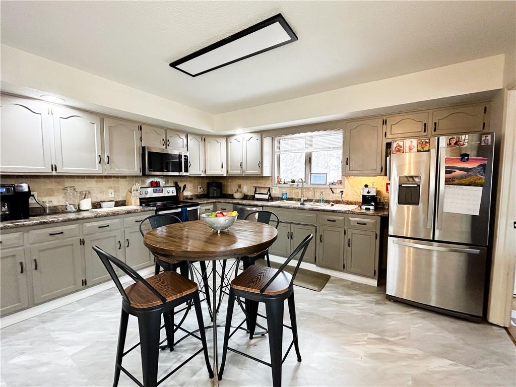 20650 East 1100th Road Pleasanton, KS 66075 - Photo 12 of 61