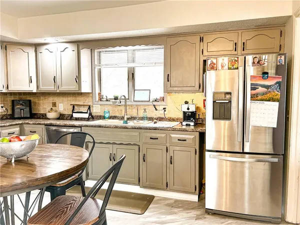 $305,000 | 20650 East 1100th Road, Pleasanton, KS 66075