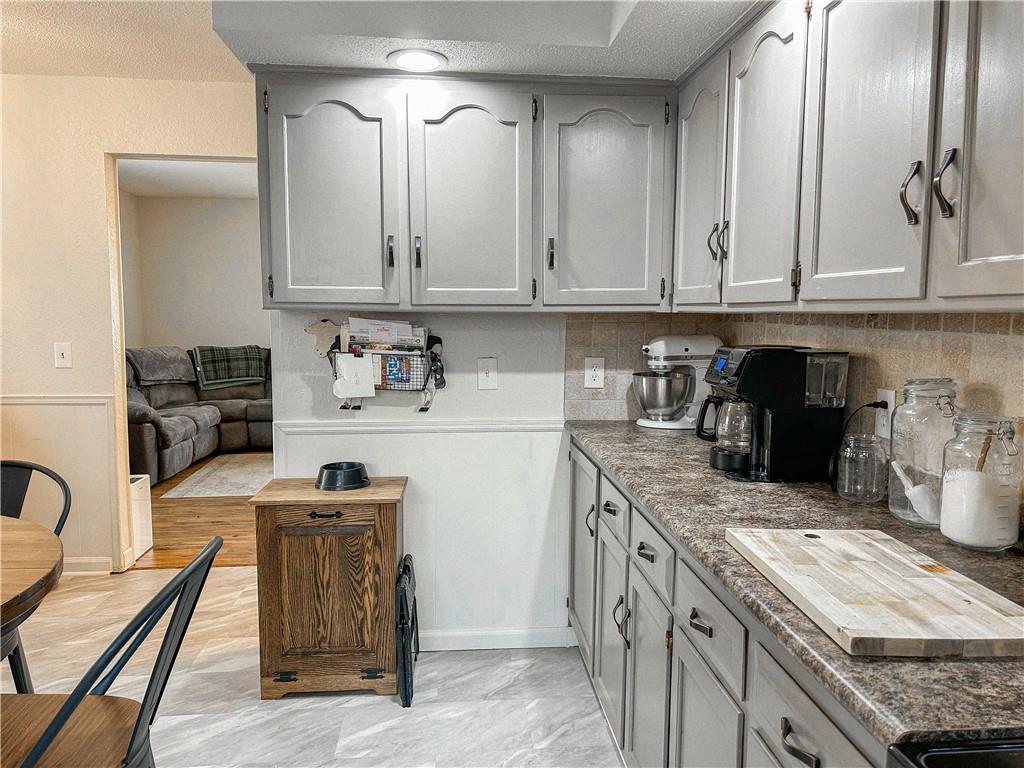 20650 East 1100th Road Pleasanton, KS 66075 - Photo 18 of 61