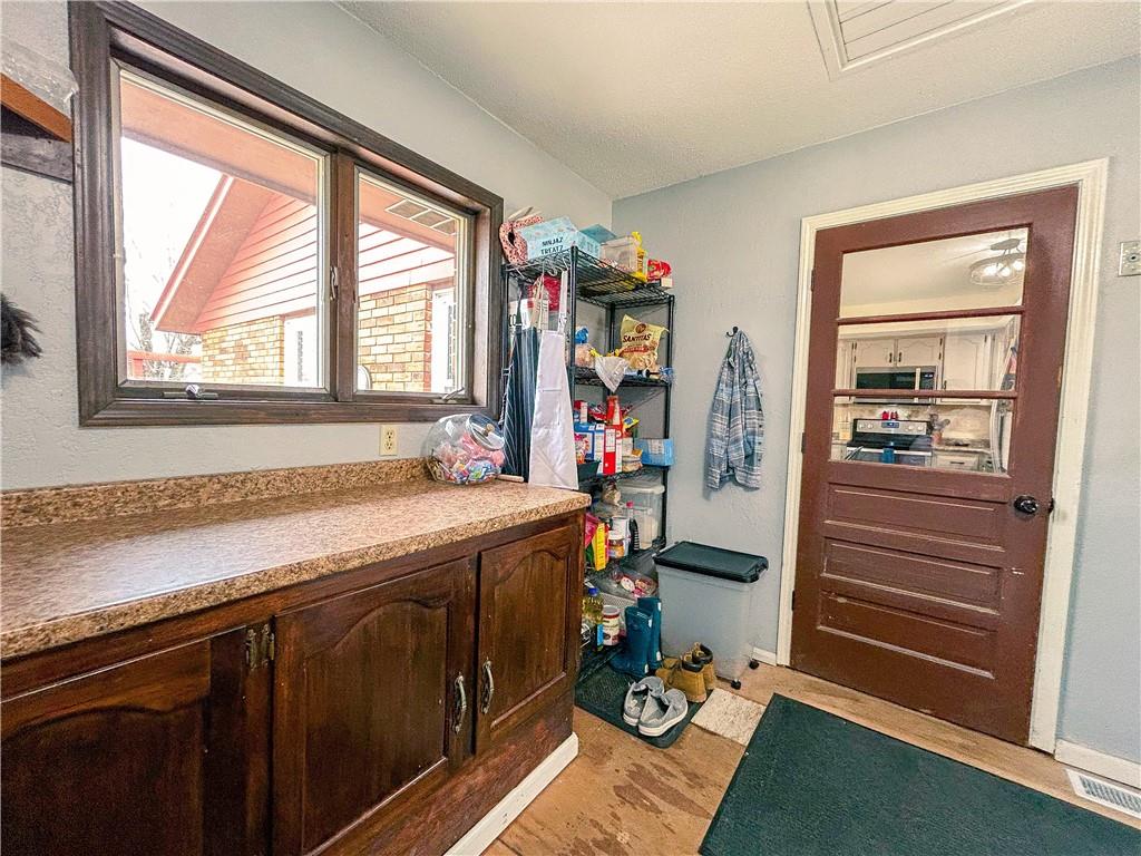 20650 East 1100th Road Pleasanton, KS 66075 - Photo 20 of 61