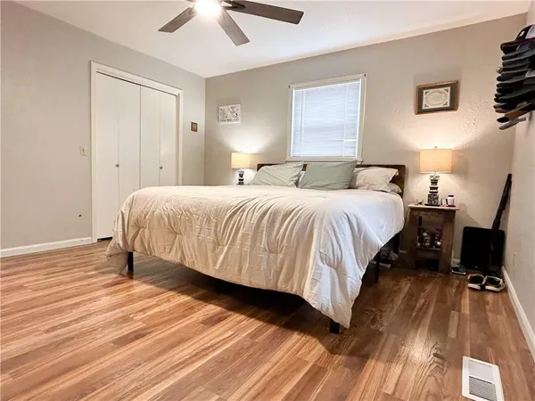 $305,000 | 20650 East 1100th Road, Pleasanton, KS 66075