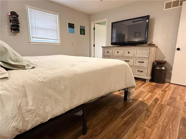 $305,000 | 20650 East 1100th Road, Pleasanton, KS 66075