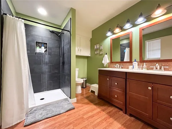 $305,000 | 20650 East 1100th Road, Pleasanton, KS 66075