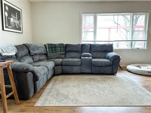 $305,000 | 20650 East 1100th Road, Pleasanton, KS 66075