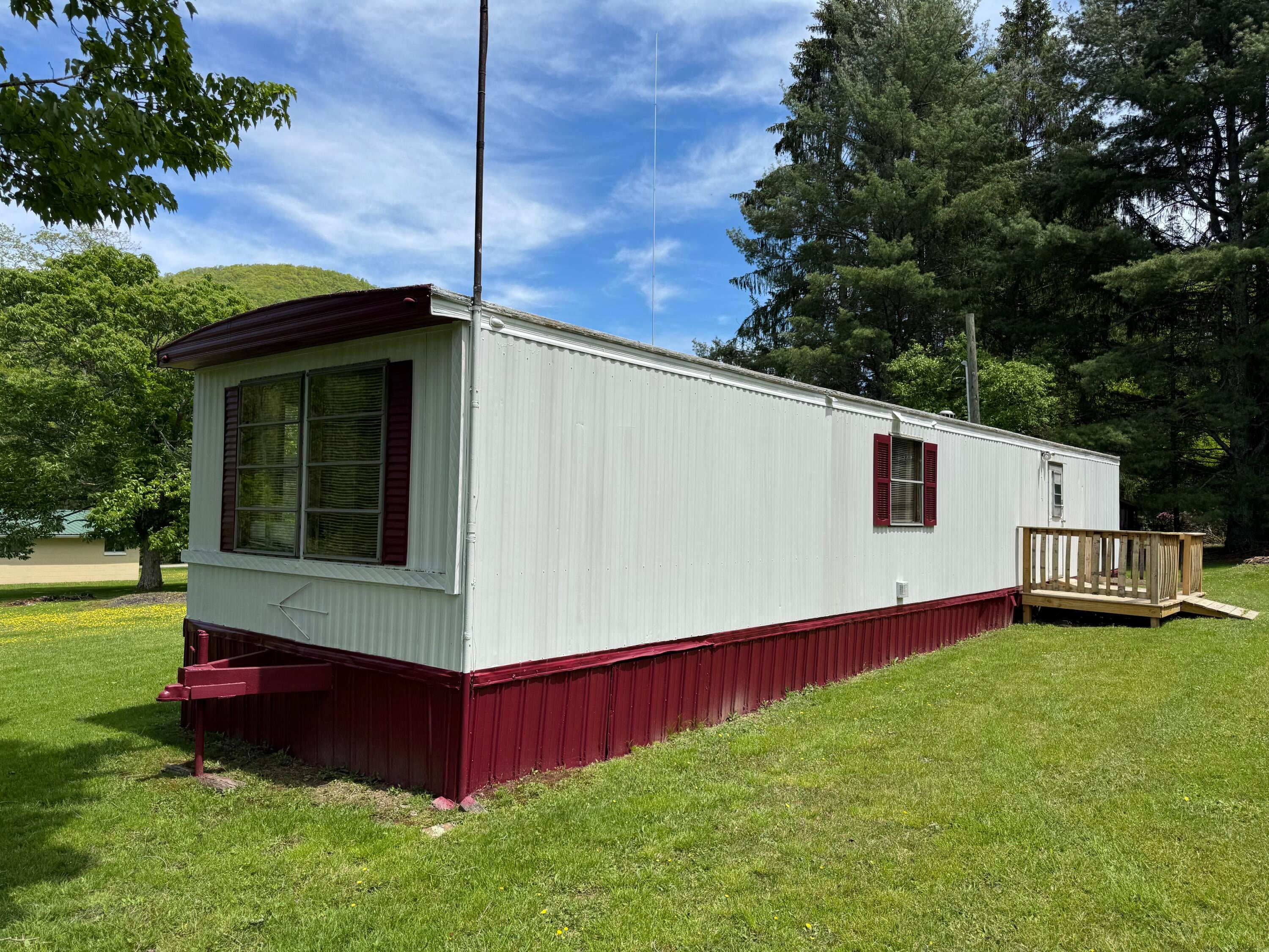 41 Ranger Lane Green Bank, WV 24944 - Photo 8 of 32 Gallery Image 8