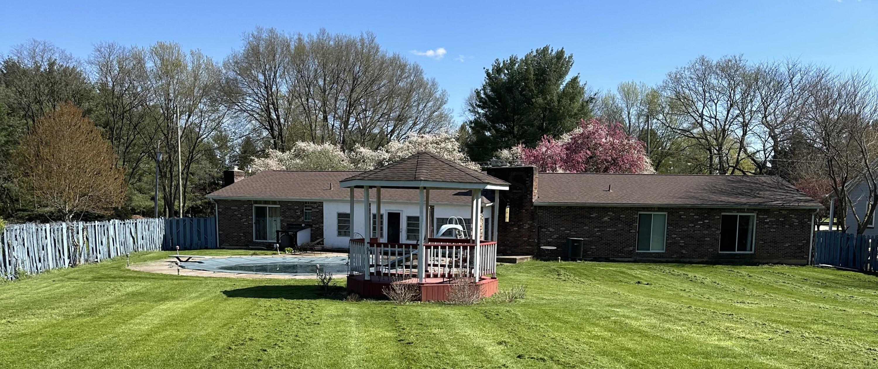 602 Hibbs Road Grove City, OH 43123 - Photo 7 of 50 BckYd1