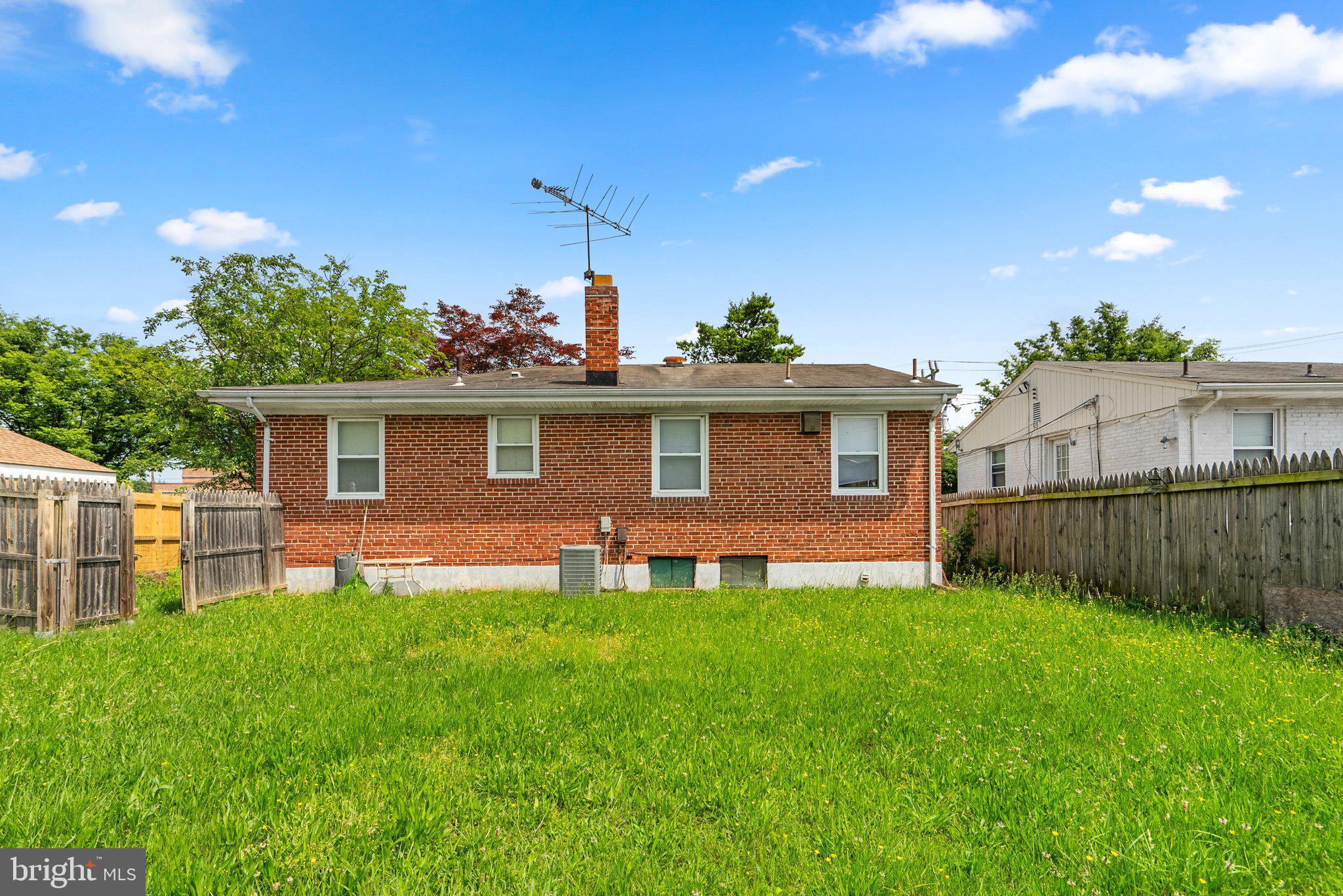 10112 Sutherland Road Silver Spring, MD 20901 - Photo 27 of 29