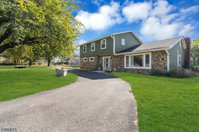 $888,000 | 70 MacKenzie Road, Hampton, NJ 08827