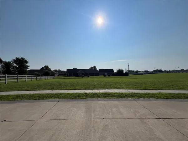 $51,300 | 1656 Redbud Court, Perryville, MO 63775
