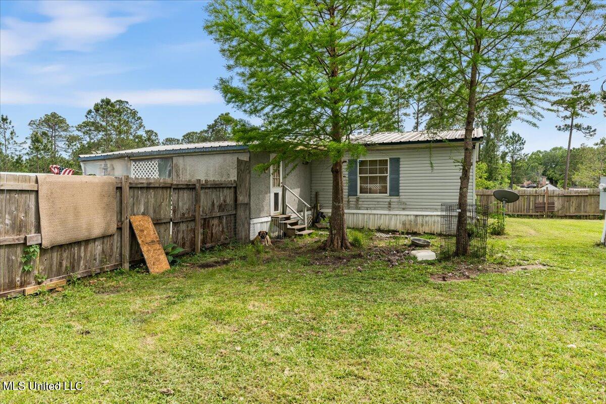 18186 Robinson Road Gulfport, MS 39503 - Photo 24 of 28 27-DSC09060