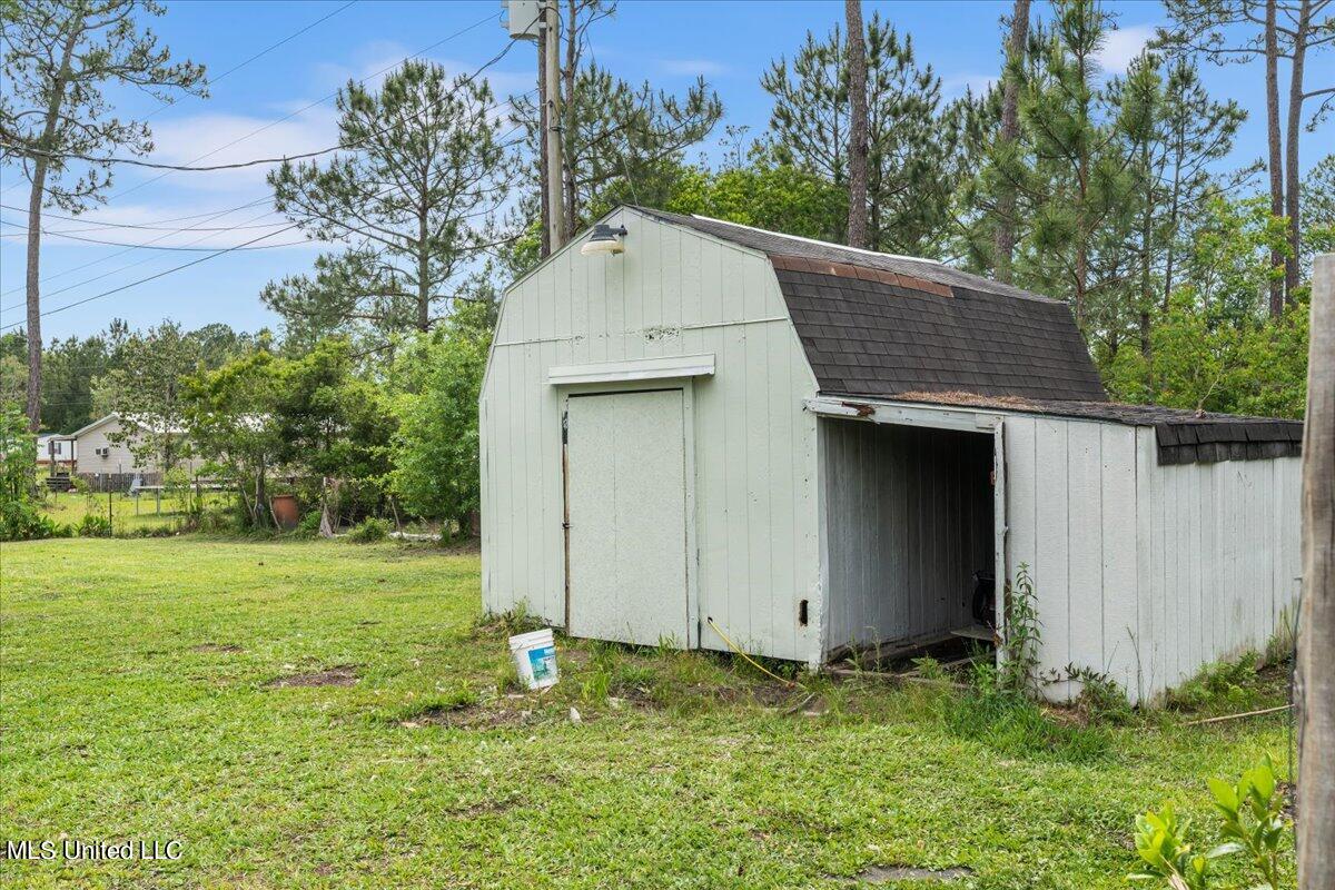 18186 Robinson Road Gulfport, MS 39503 - Photo 25 of 28 28-DSC09065