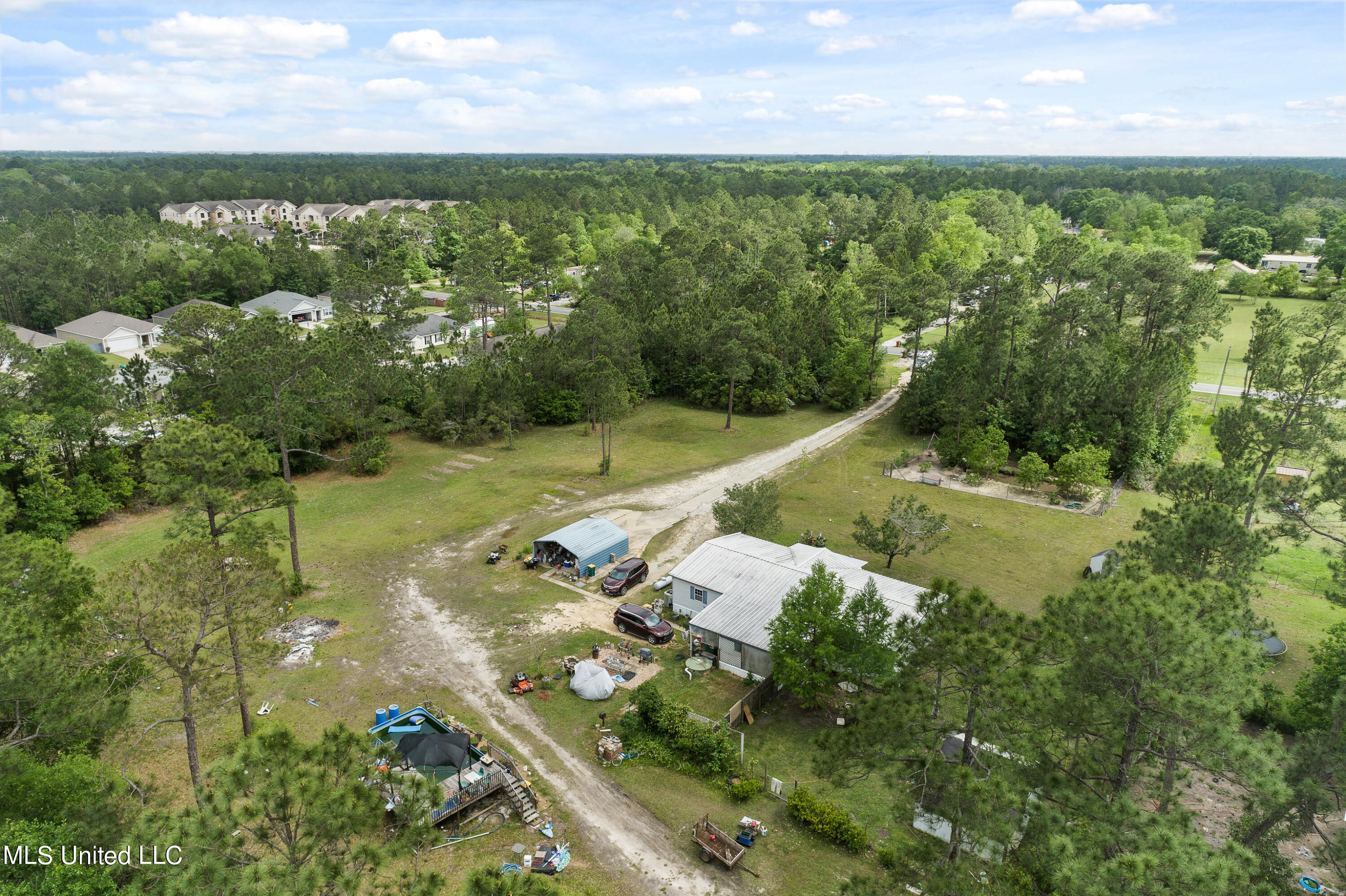 18186 Robinson Road Gulfport, MS 39503 - Photo 27 of 28 ghubphoto_008