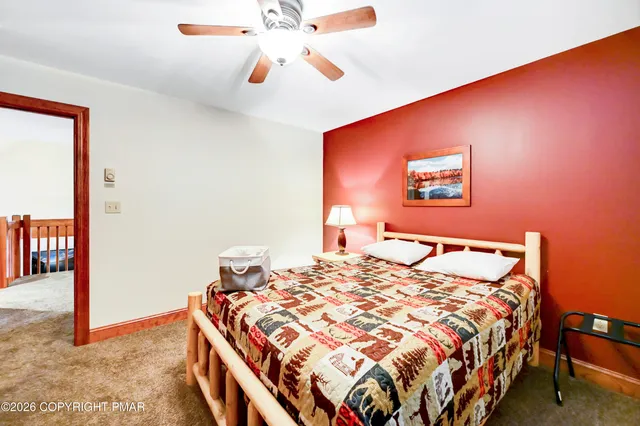 $975,000 | 136 Pineknoll Drive, Lake Harmony, PA 18624