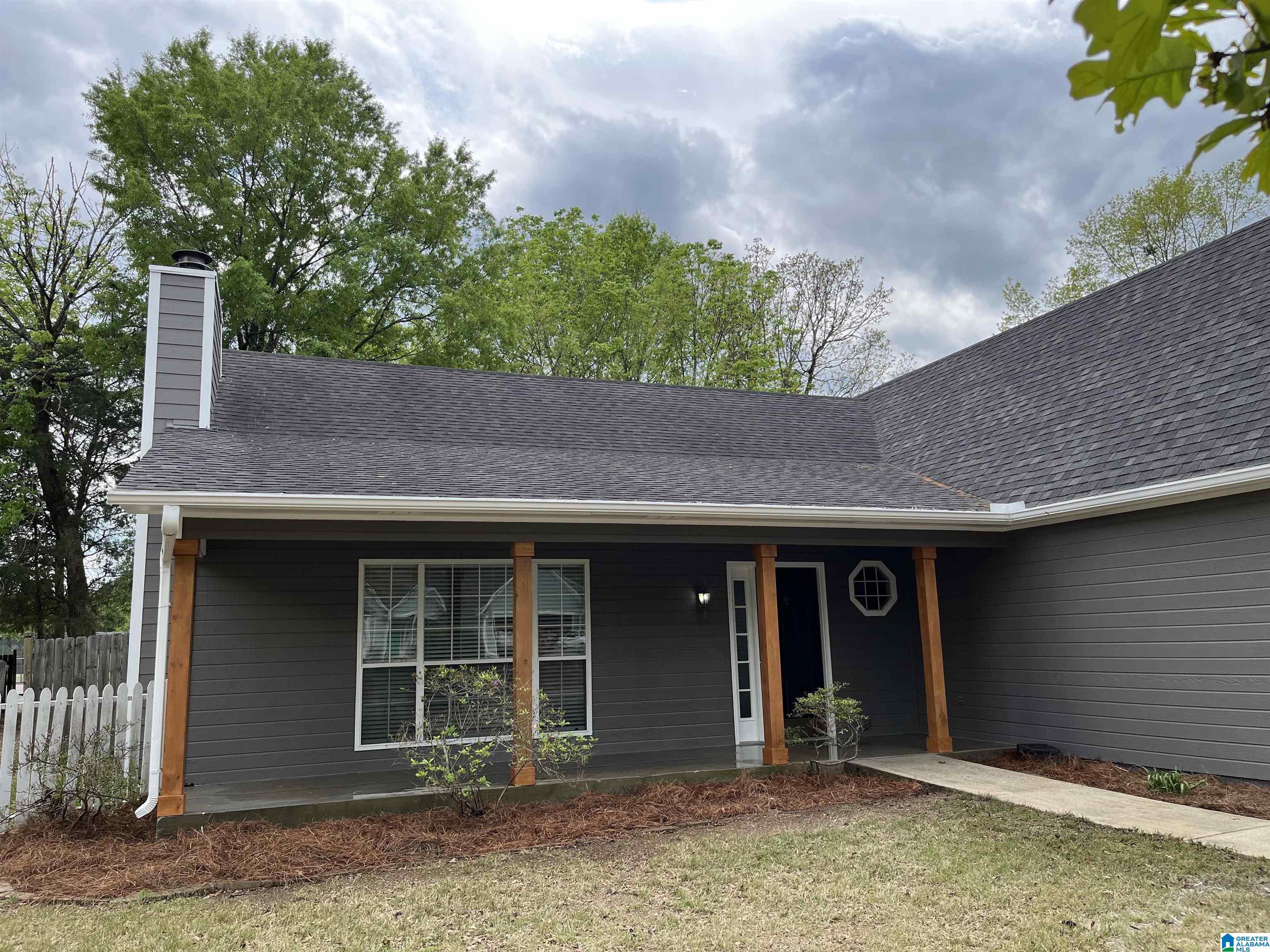 1522 Timber Drive Helena, AL 35080 - Photo 2 of 37