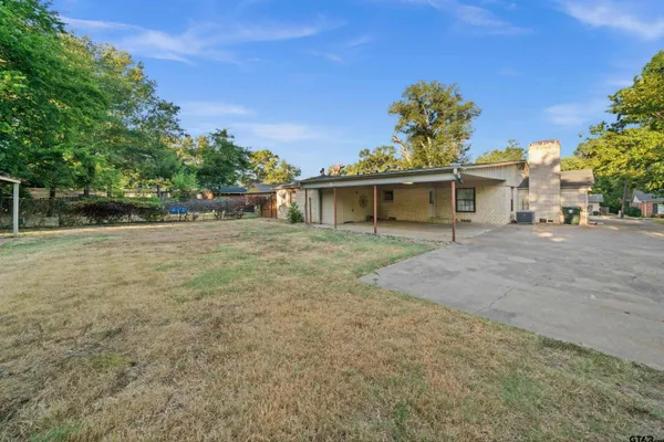 $269,900 | 1920 South Sneed Avenue, Tyler, TX 75701