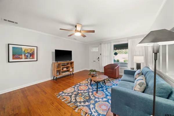 $269,900 | 1920 South Sneed Avenue, Tyler, TX 75701