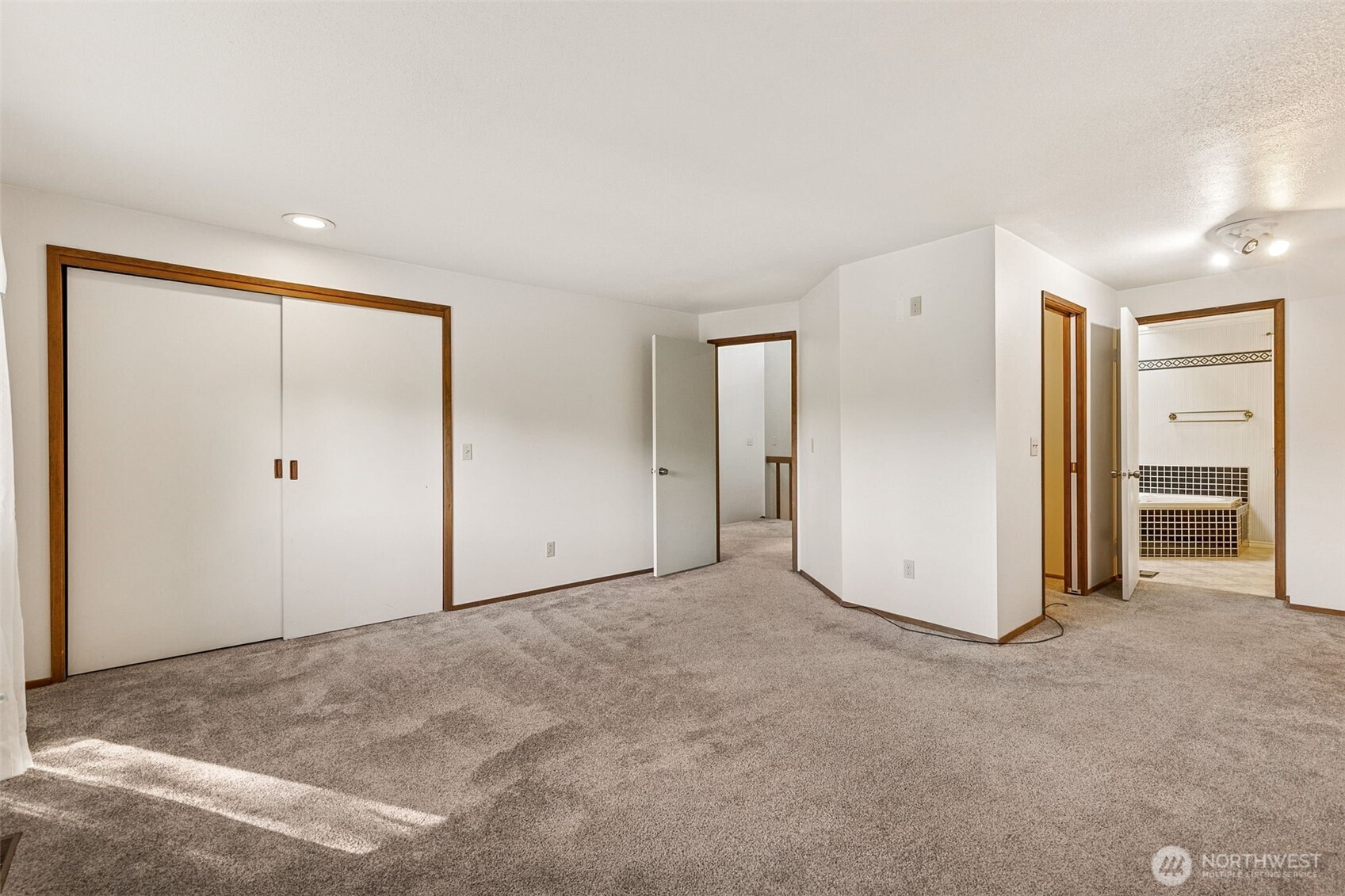 5221 Blvd Ext Road Southeast Olympia, WA 98501 - Photo 12 of 25 a view of an empty room