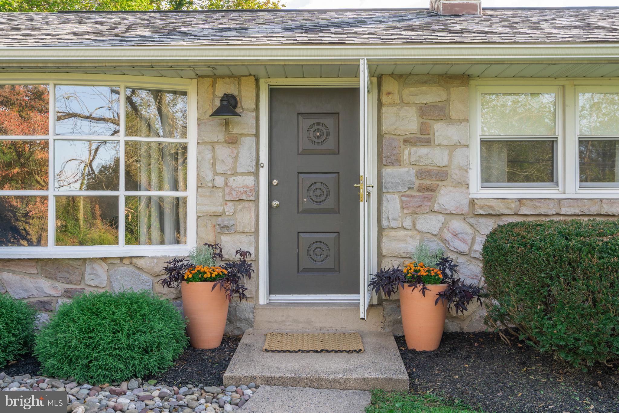 1186 Sheep Hill Road Pottstown, PA 19465 - Photo 4 of 45 Gallery Image 4