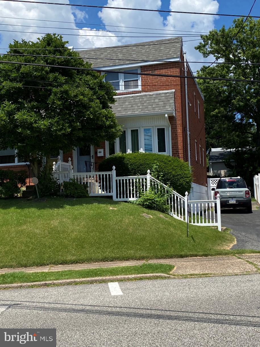 405 Haverford Road Folsom, PA 19033 - Photo 1 of 17 405 Haverford Road - Front