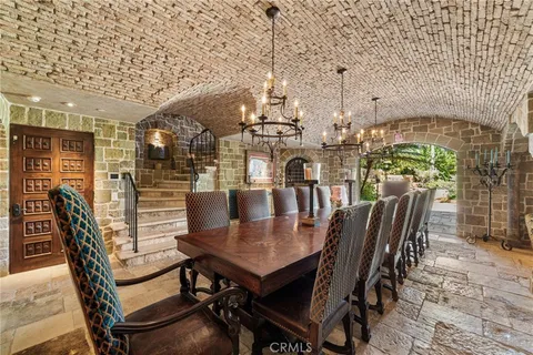 $6,895,000 | 427 La Marina Drive, Camarillo, CA 93010