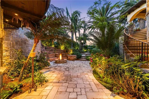 $6,895,000 | 427 La Marina Drive, Camarillo, CA 93010