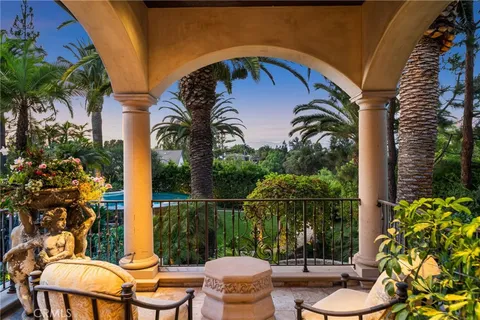 $6,895,000 | 427 La Marina Drive, Camarillo, CA 93010