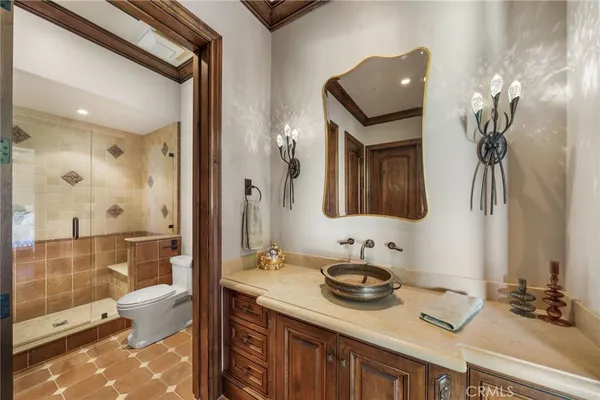 $6,295,000 | 427 La Marina Drive, Camarillo, CA 93010