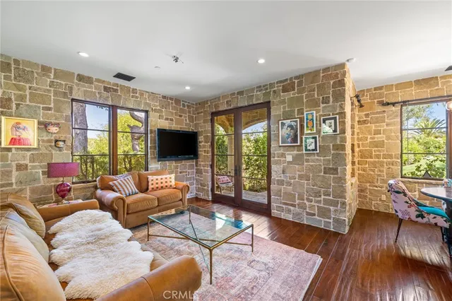 $6,495,000 | 427 La Marina Drive, Camarillo, CA 93010