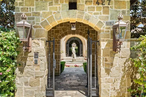 $6,995,000 | 427 La Marina Drive, Camarillo, CA 93010