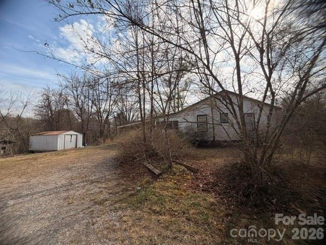 1081 Ashworth Road Marion, NC 28752 - Photo 4 of 13
