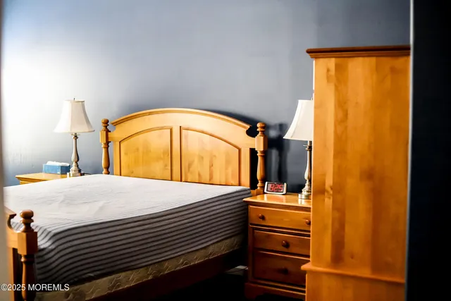 $429,000 | 18 Florian Court, Manchester Township, NJ 08759