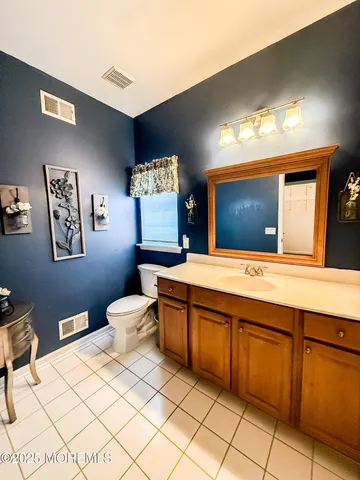 $429,000 | 18 Florian Court, Manchester Township, NJ 08759