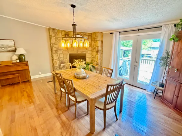 $249,950 | 293 Holcombe Avenue, New Castle, VA 24127