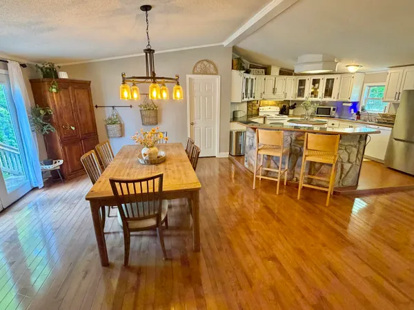 $249,950 | 293 Holcombe Avenue, New Castle, VA 24127