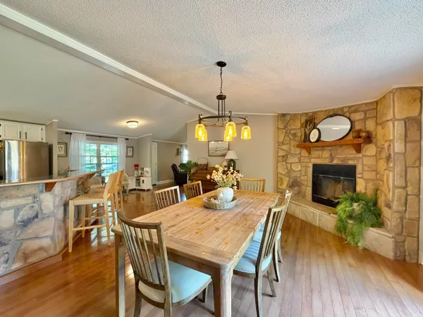 $249,950 | 293 Holcombe Avenue, New Castle, VA 24127