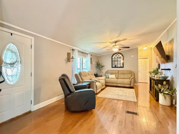 $249,950 | 293 Holcombe Avenue, New Castle, VA 24127