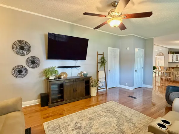 $249,950 | 293 Holcombe Avenue, New Castle, VA 24127