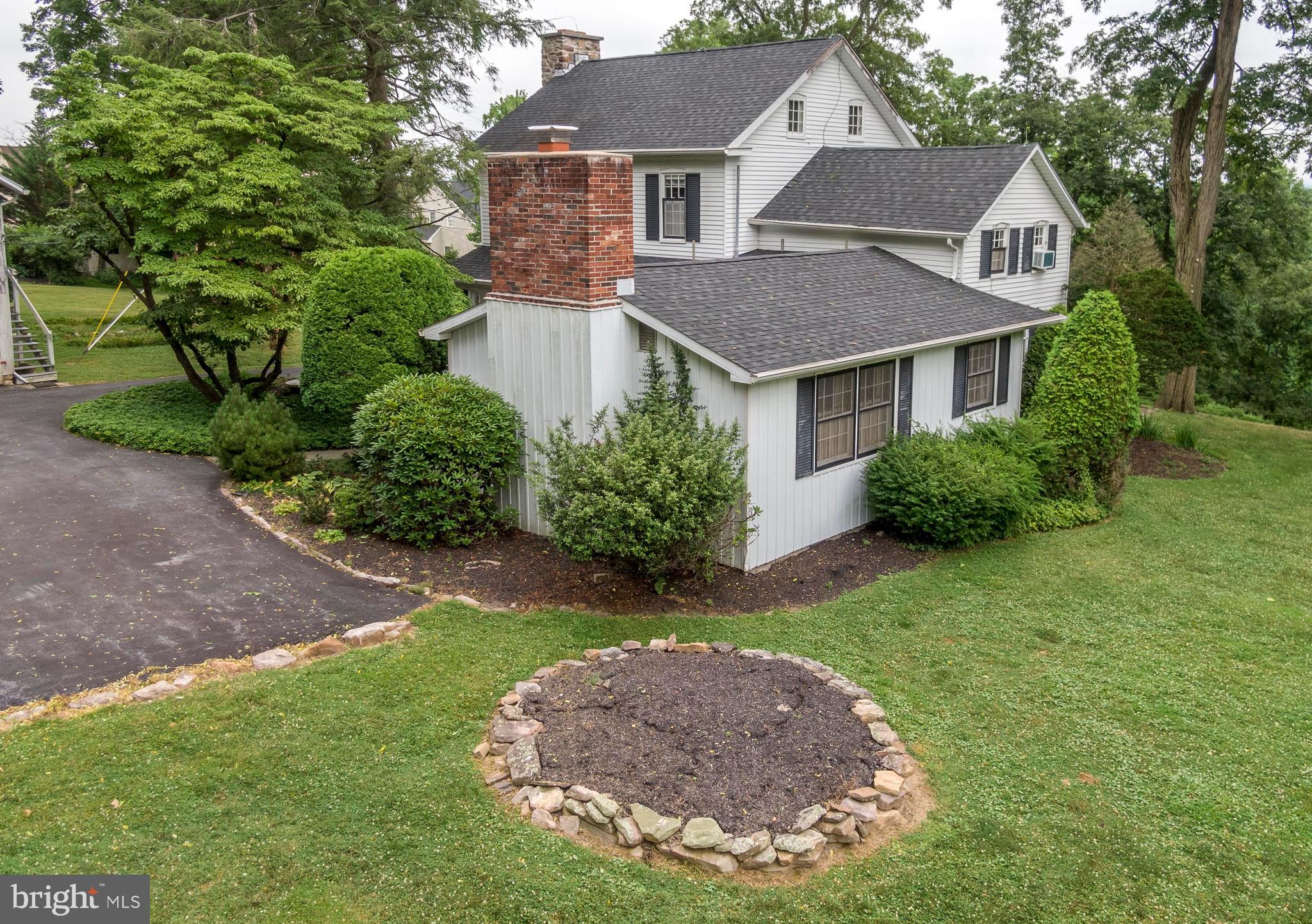 4510 Beaufort Farms Road Harrisburg, PA 17110 - Photo 2 of 48