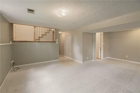 $254,950 | 823 Englewood Street, Lansing, KS 66043