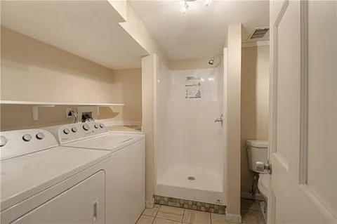 $254,950 | 823 Englewood Street, Lansing, KS 66043