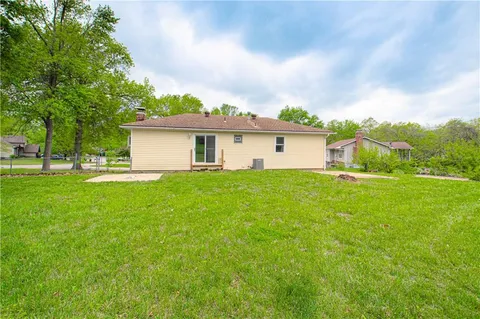 $254,950 | 823 Englewood Street, Lansing, KS 66043
