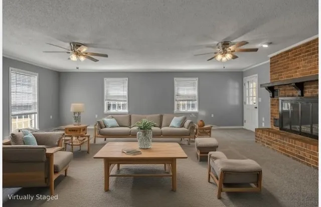 $599,900 | 121 Old Jackson Highway, Leoma, TN 38468