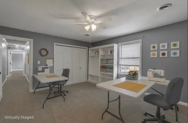 $599,900 | 121 Old Jackson Highway, Leoma, TN 38468