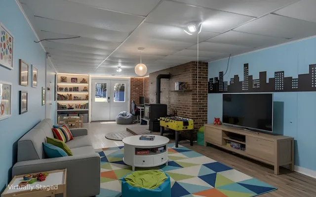 $599,900 | 121 Old Jackson Highway, Leoma, TN 38468